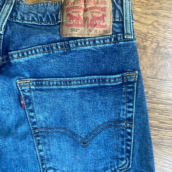 Levis 502 W31 L32 - Picture 2 of 9